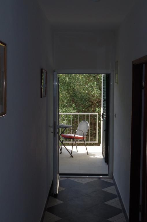 Apartmani Kusic Trpanj Bagian luar foto